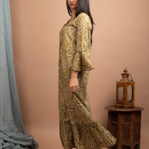 woman, model, portrait, pose, dress, style, fashion, posing, young woman, girl, modeling, female, woman portrait, ethnic dress, indian